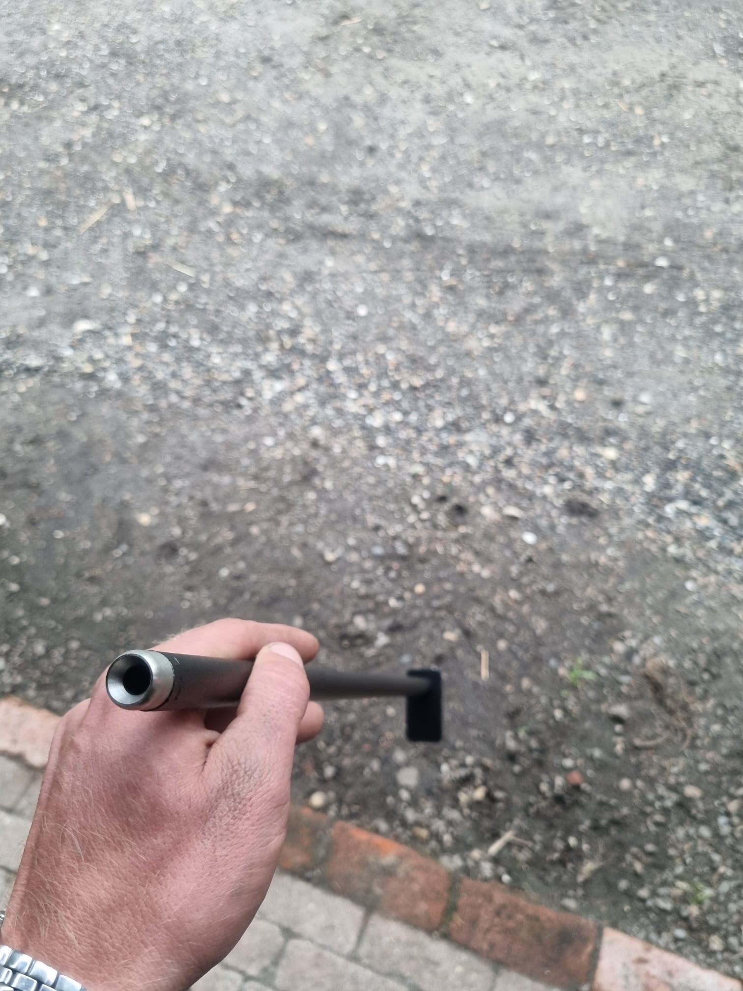blaaspij[p aan de boven kant in een hand