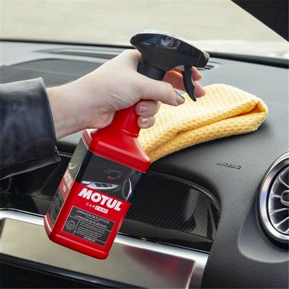 Kunststofreiniger Motul 500 ml