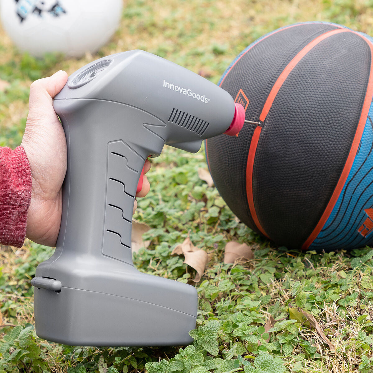 Draagbare luchtcompressor met led-lampje. Airpro+