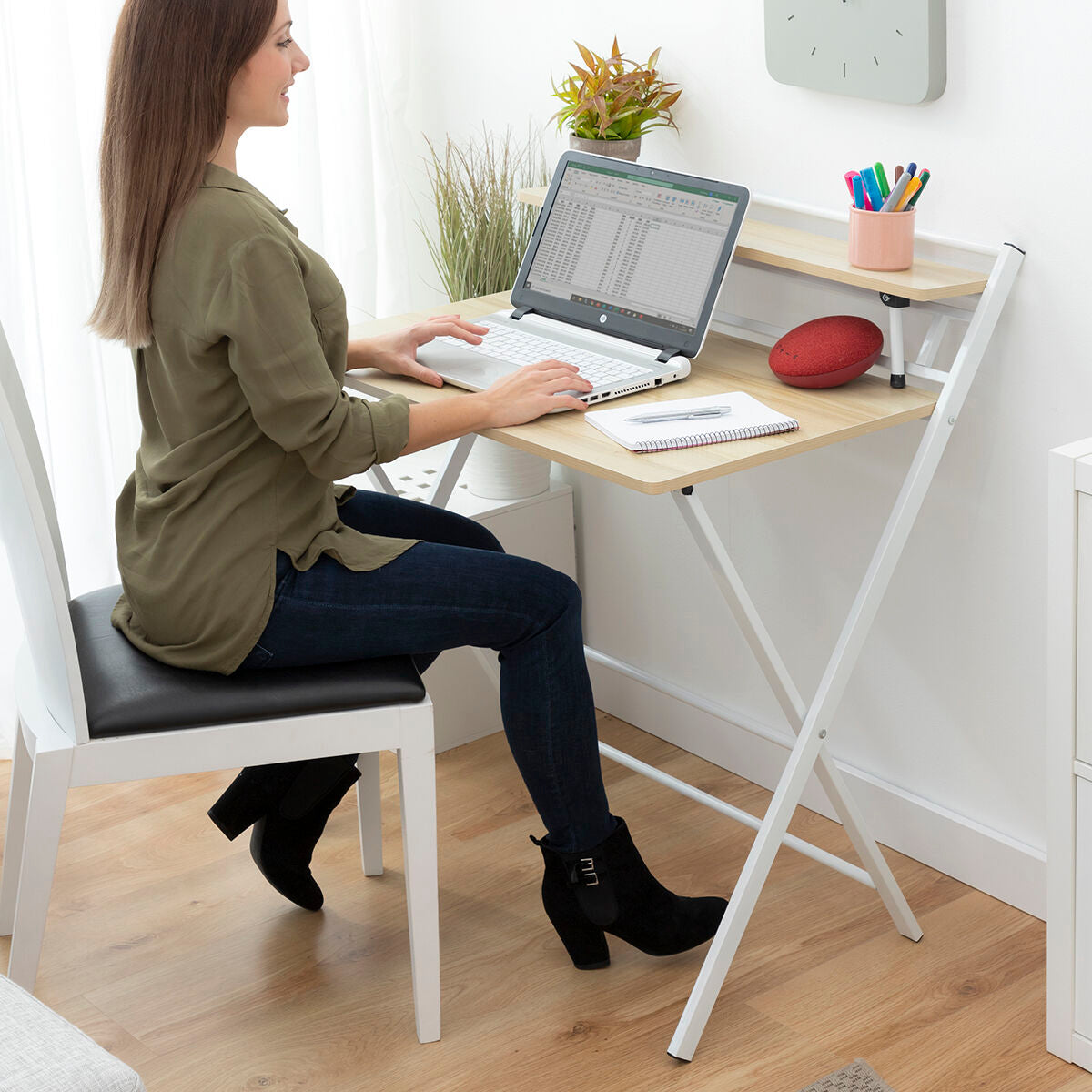 Opvouwbaar bureau met plank
