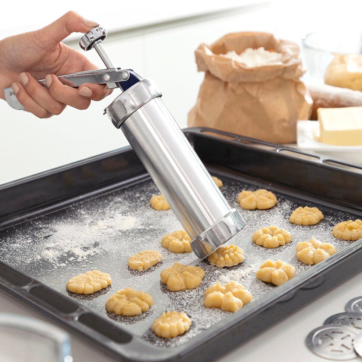 2-in-1 koekjesmaker en spuitpistool