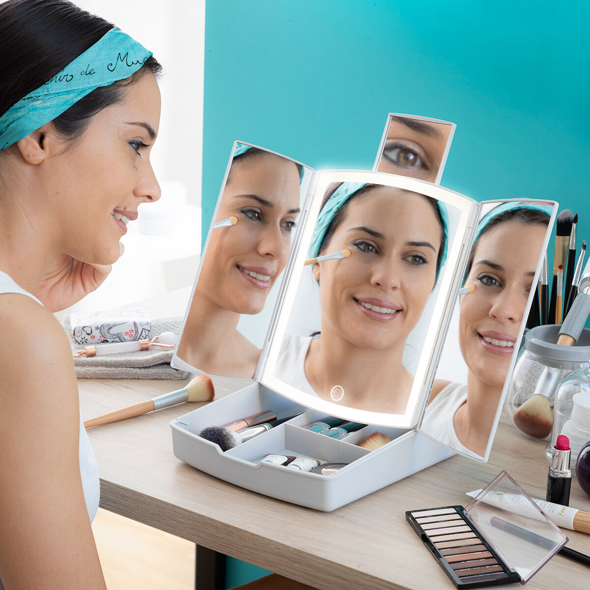 3-in-1 opvouwbare LED-spiegel met make-up organizer