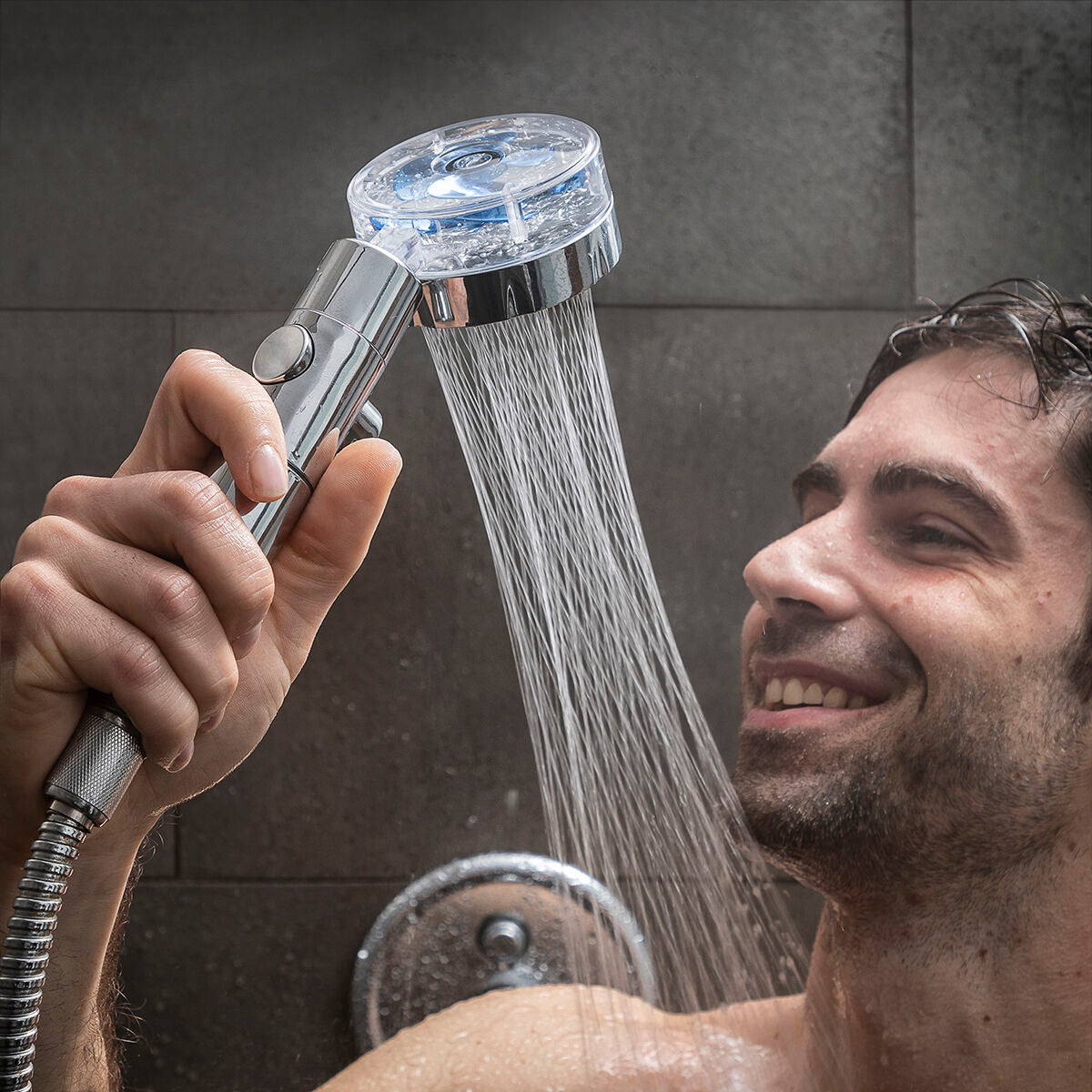 Eco-douche met drukpropeller en zuiveringsfilter 